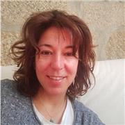 Profesora nivel Proficiency in English (Nivel C2) con más de 10 años de experiencia dando clases y formando alumnos a todos los niveles y exámenes oficiales ( Cambridge, EOI, TOEFL, ..) con excelentes resultados, y más de 6 años de experiencia profesional
